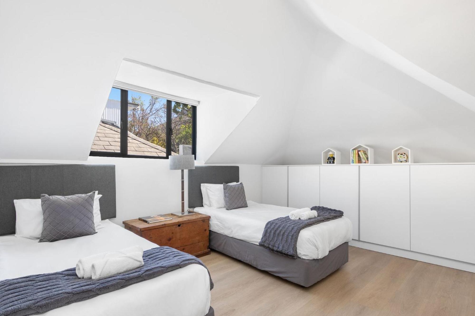 Uptown Retreat By Host Agents Holiday home *