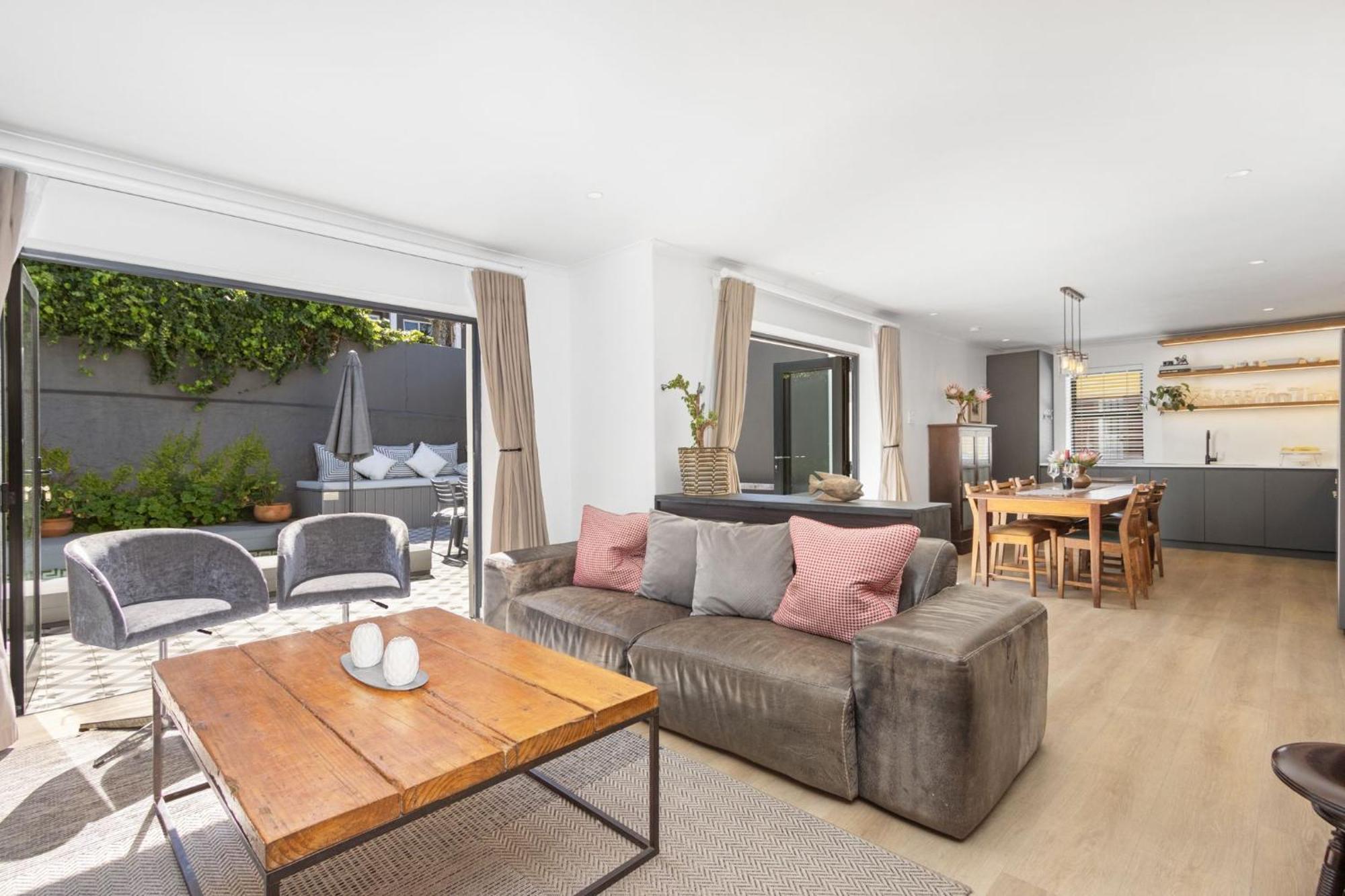Holiday home Uptown Retreat By Host Agents