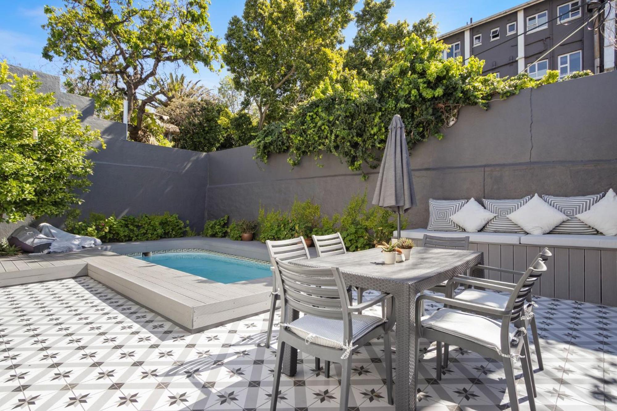 Uptown Retreat By Host Agents * Cape Town